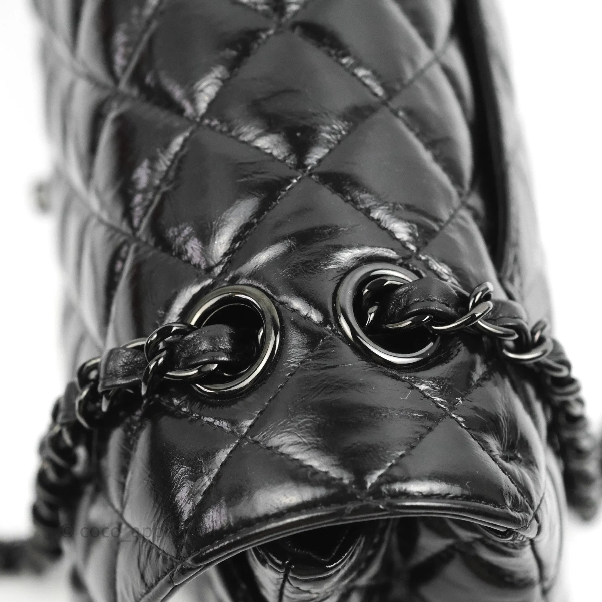 Chanel M/L Medium Classic Quilted Flap So Black Shiny Crumpled Calfskin