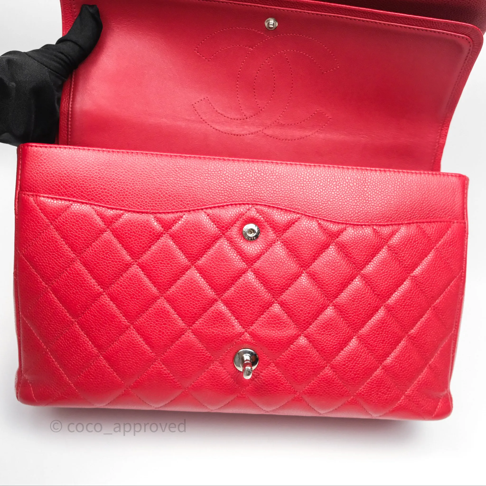 Chanel Quilted Maxi Double Flap Red Caviar Silver Hardware⁣⁣