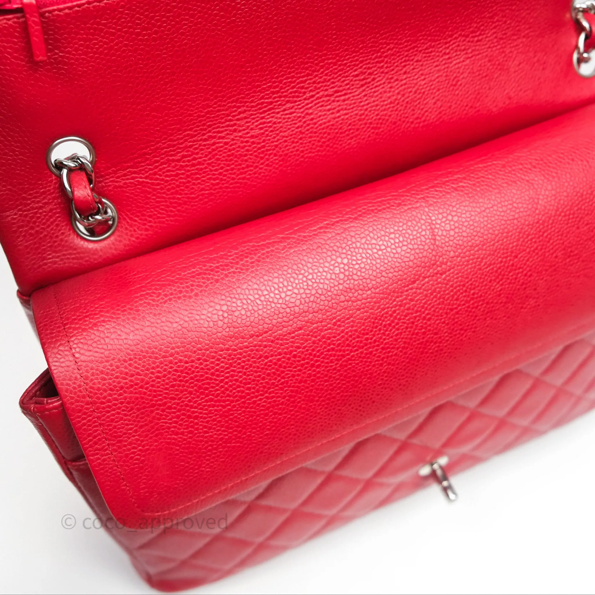 Chanel Quilted Maxi Double Flap Red Caviar Silver Hardware⁣⁣