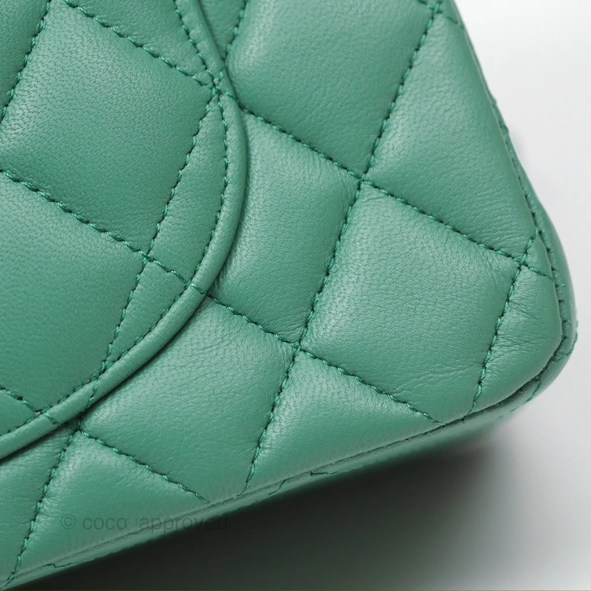 Chanel Small S/M Classic Flap Green Lambskin Gold Hardware