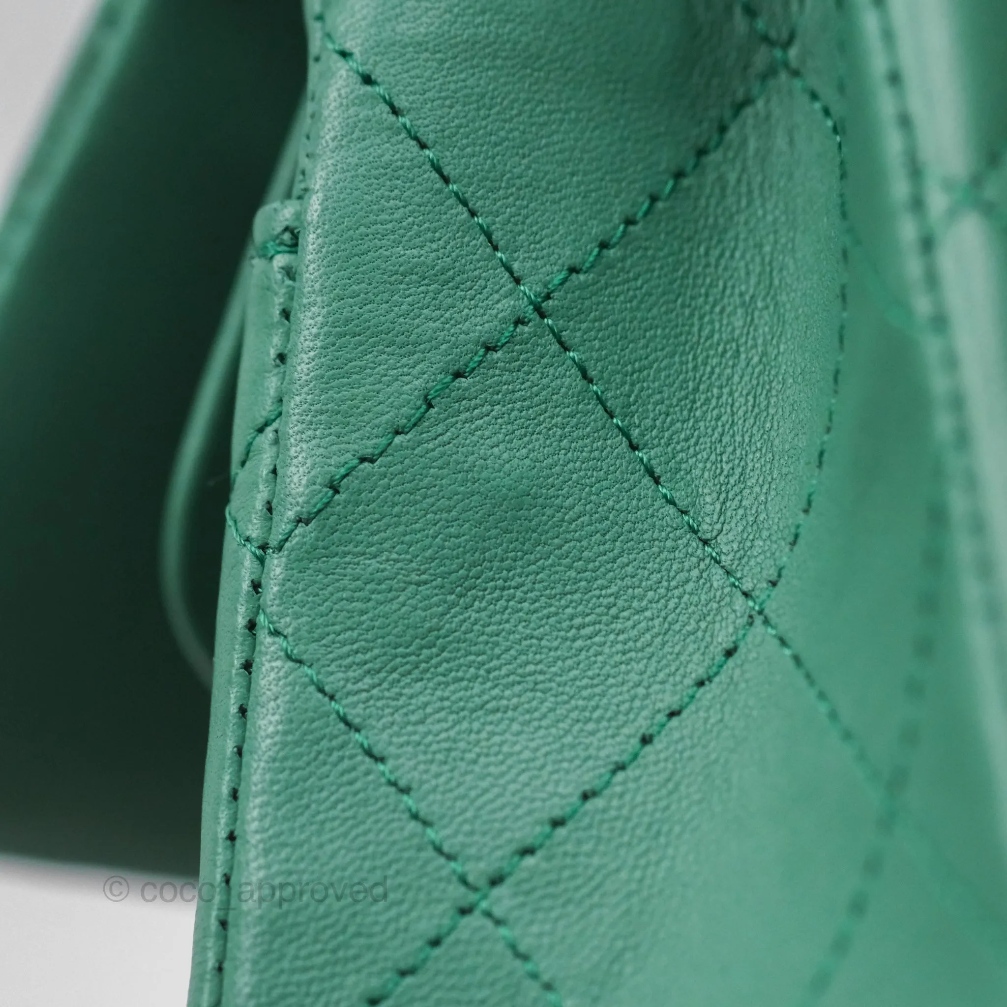 Chanel Small S/M Classic Flap Green Lambskin Gold Hardware