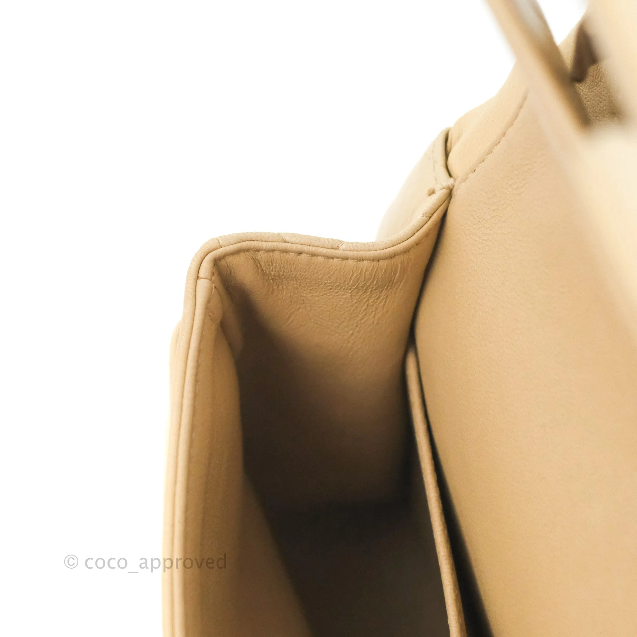 Chanel Vintage Medium Classic Flap Light Beige Lambskin 24K Gold Hardware