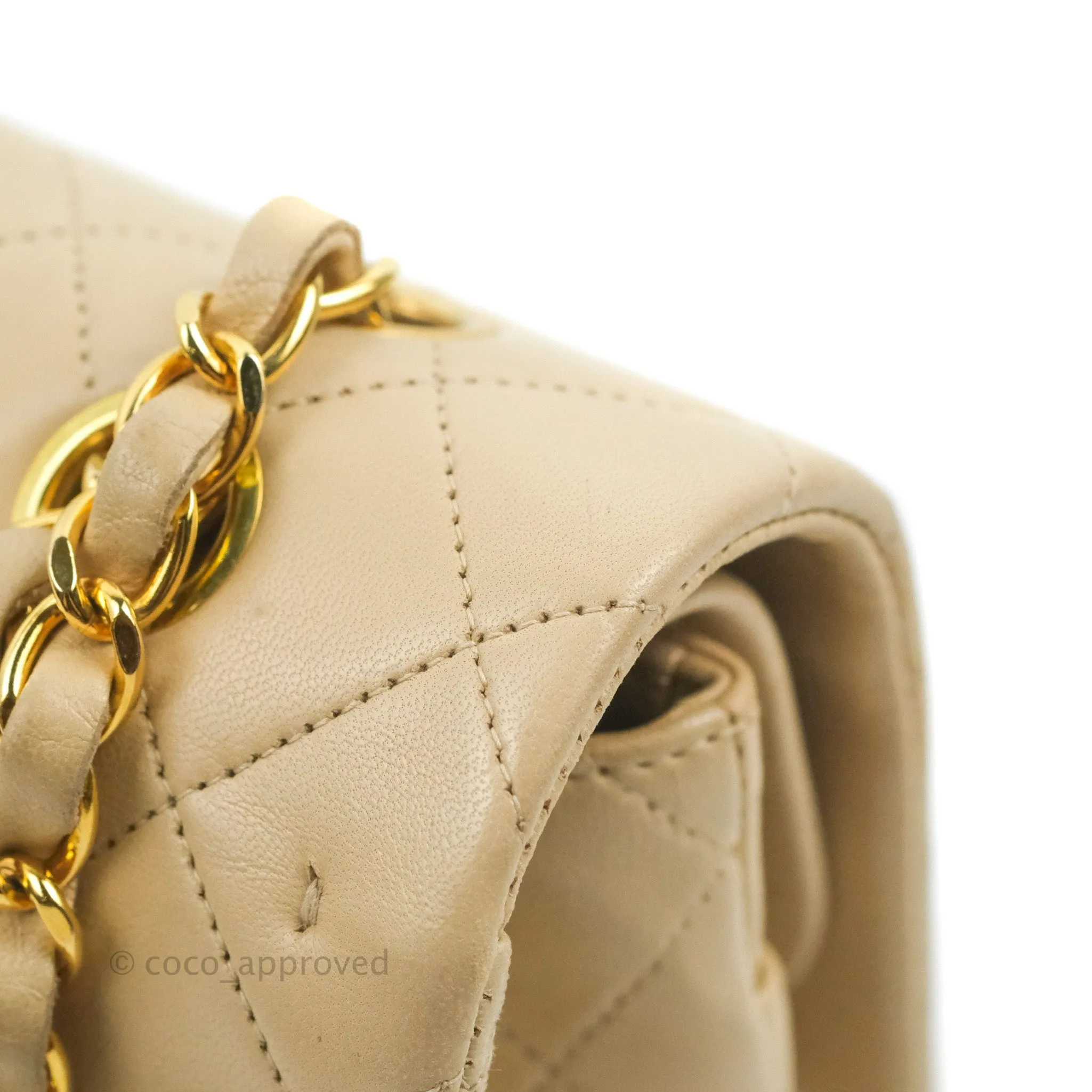 Chanel Vintage Medium Classic Flap Light Beige Lambskin 24K Gold Hardware