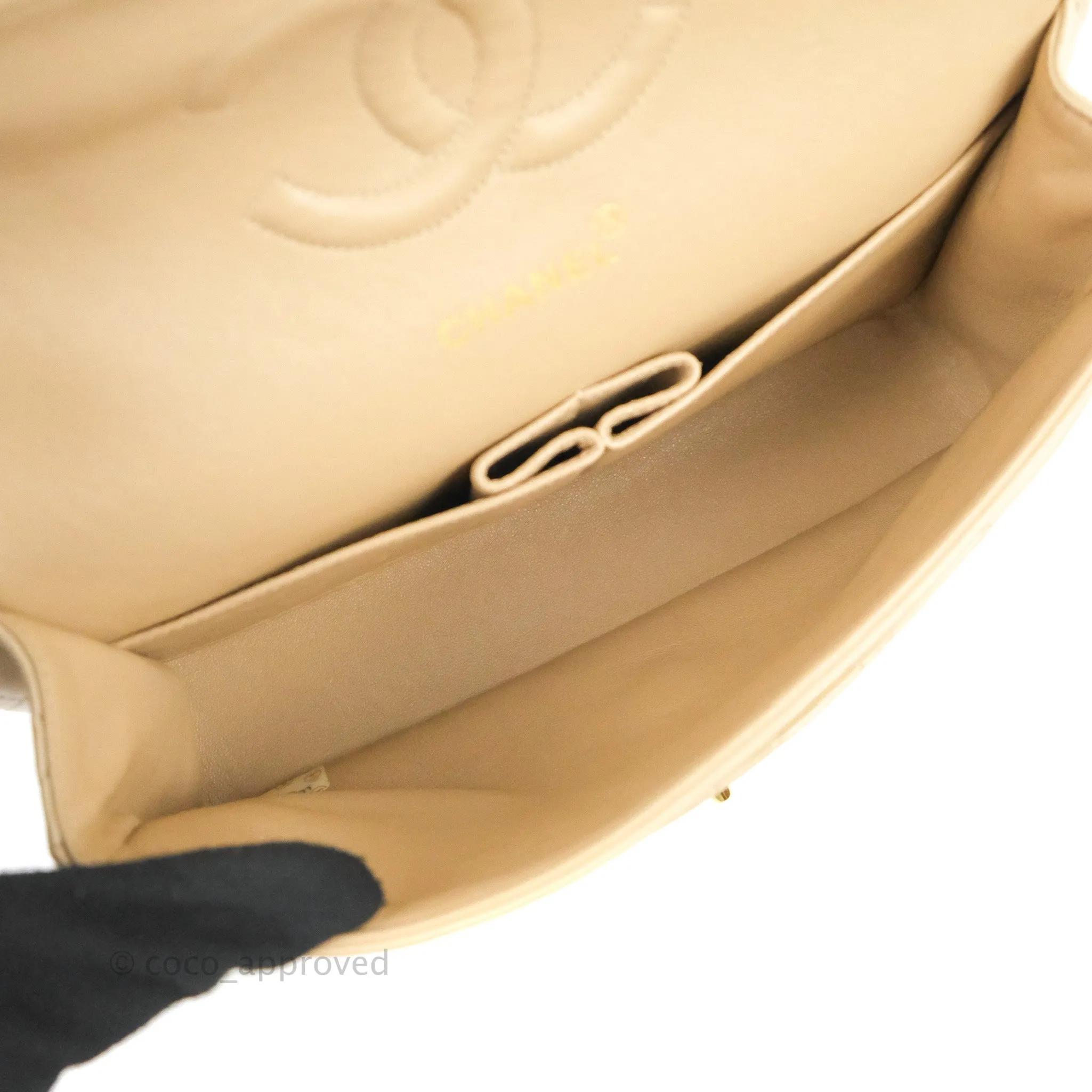 Chanel Vintage Medium Classic Flap Light Beige Lambskin 24K Gold Hardware