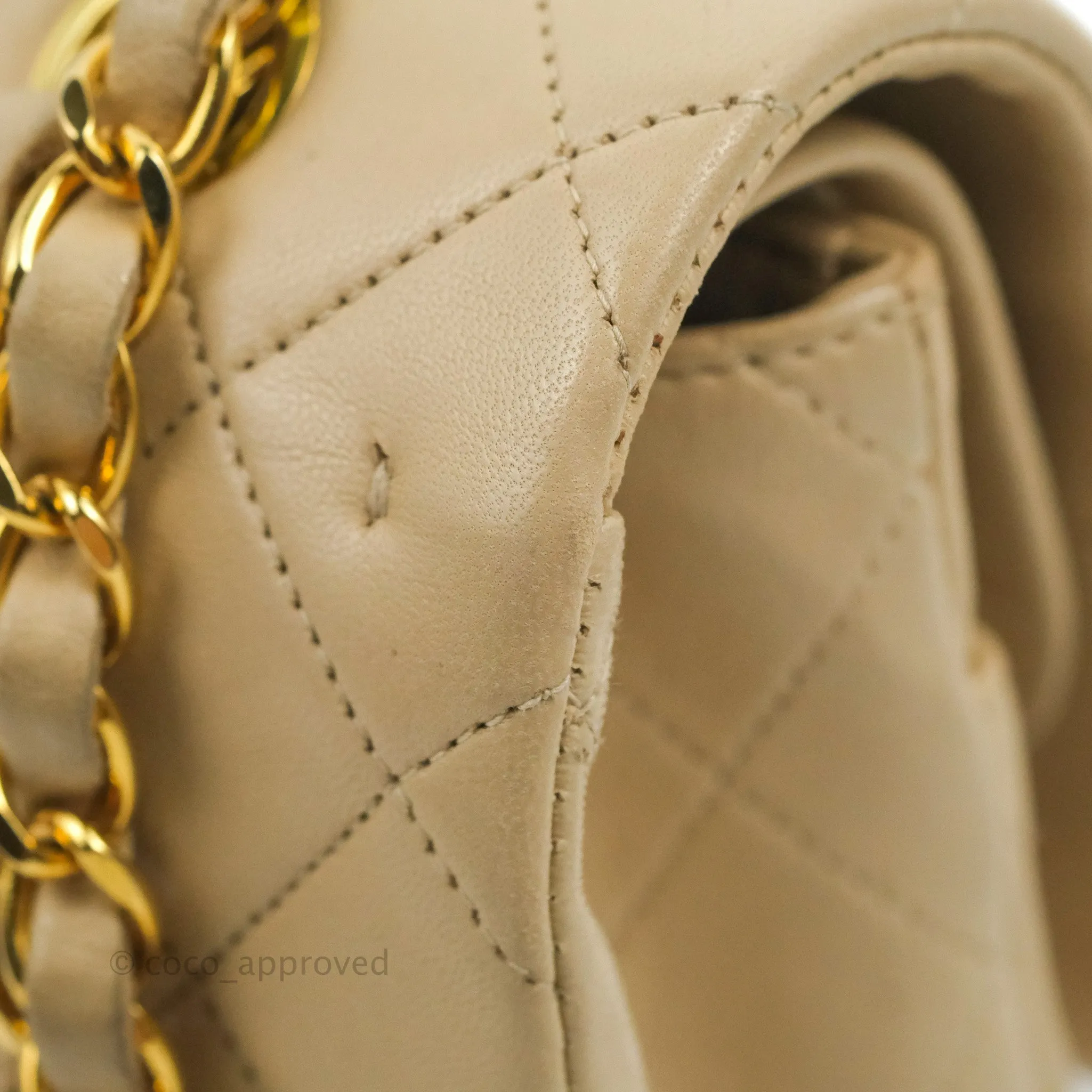 Chanel Vintage Medium Classic Flap Light Beige Lambskin 24K Gold Hardware