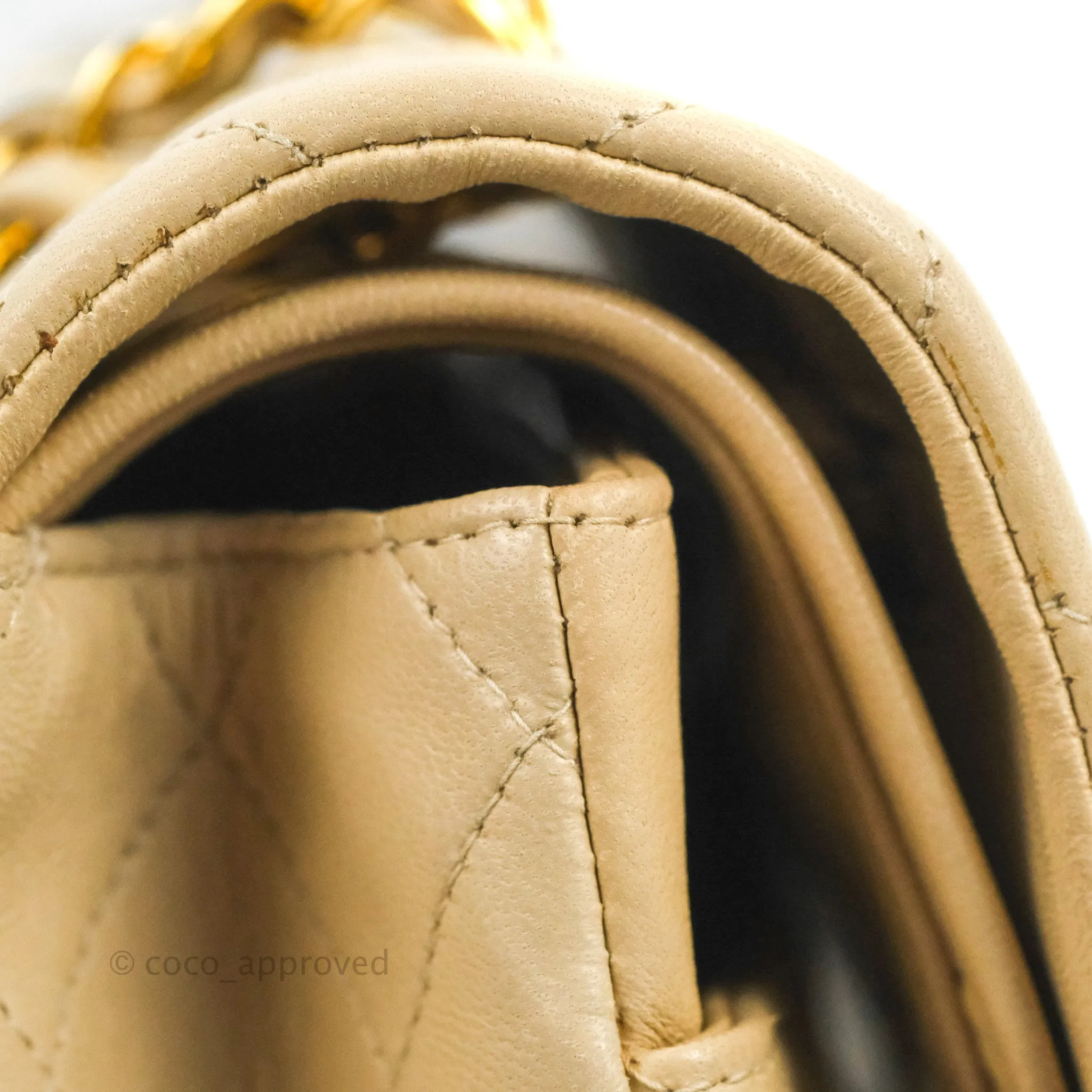 Chanel Vintage Medium Classic Flap Light Beige Lambskin 24K Gold Hardware