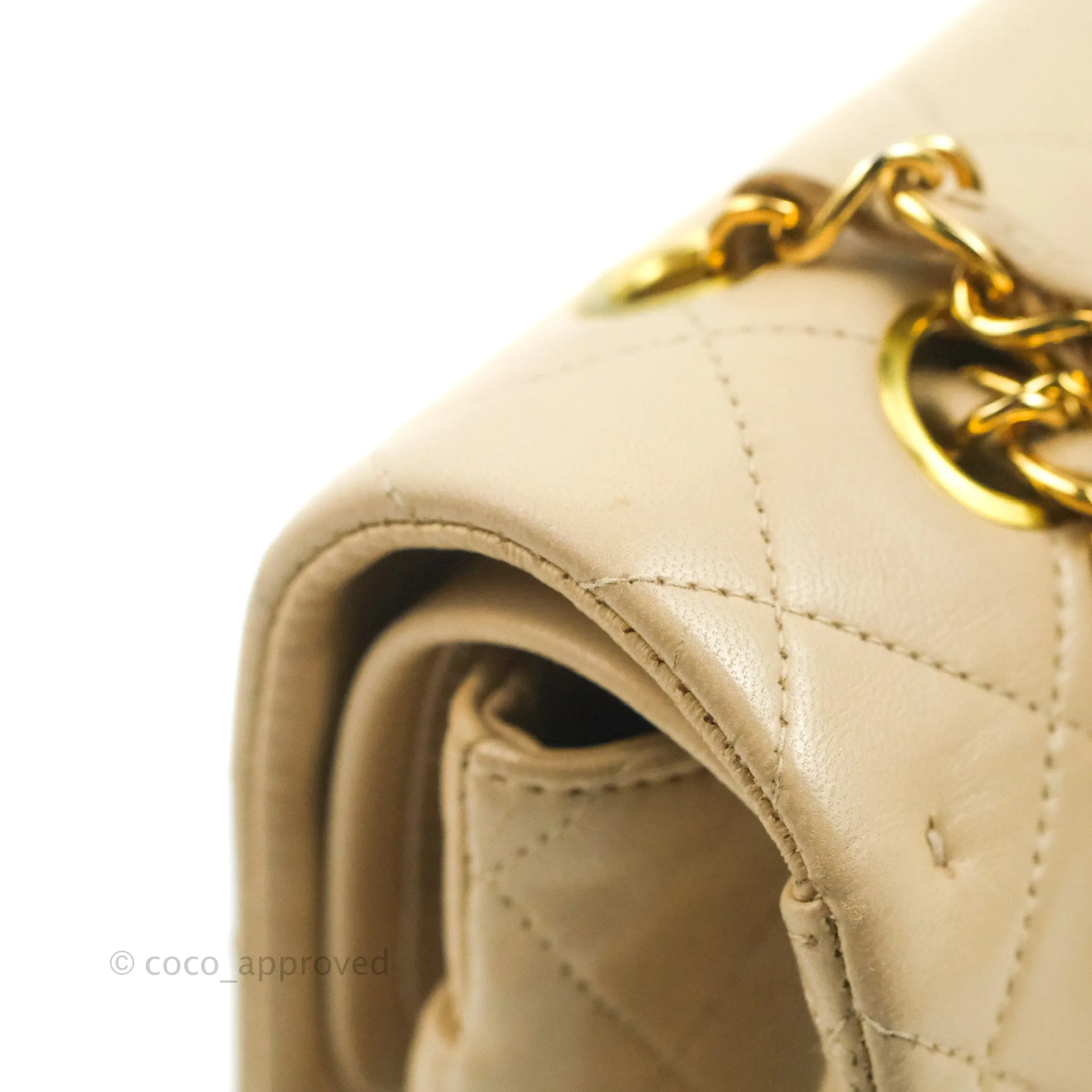 Chanel Vintage Medium Classic Flap Light Beige Lambskin 24K Gold Hardware