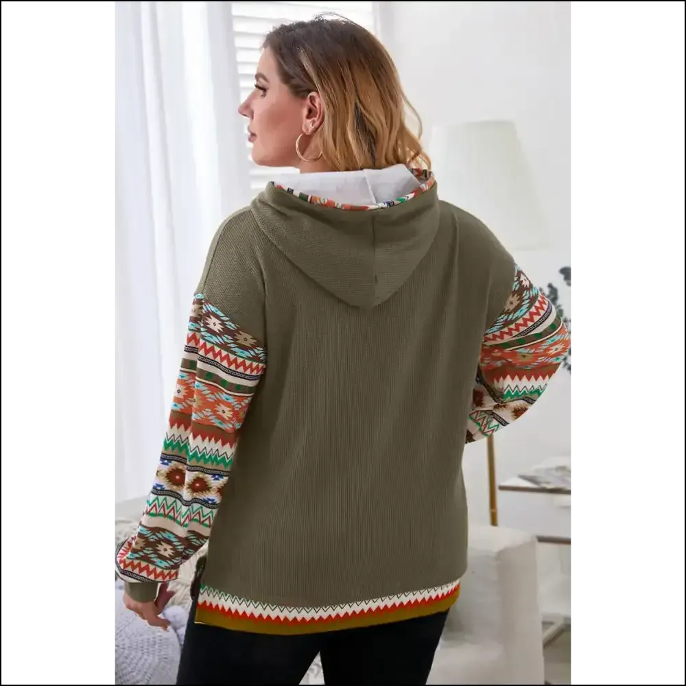 Chic Plus Size Waffle-Knit Geometric Hoodie