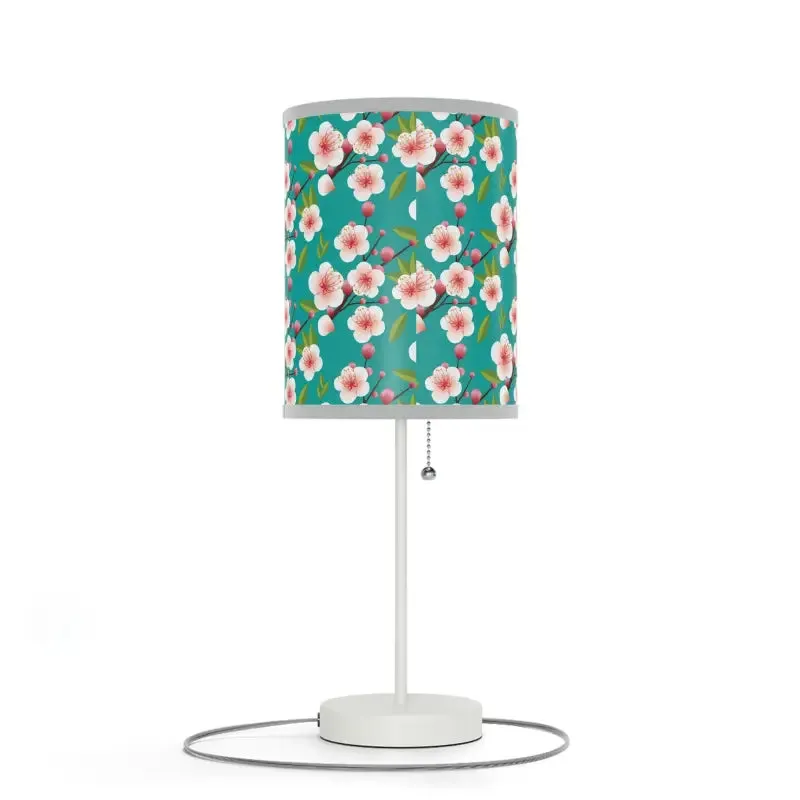 Chic Steel Lamp Base for Trendy Fashion Vibes