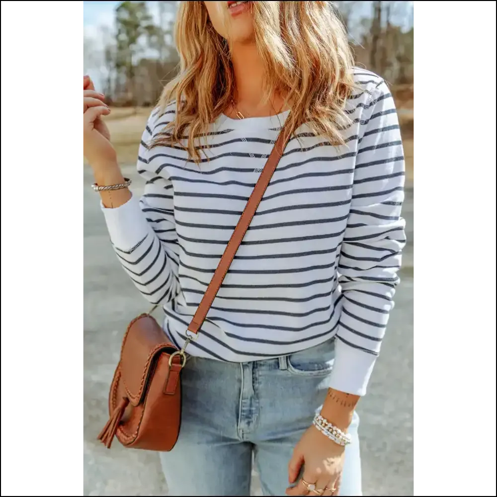 Chic Striped Long Sleeve Round Neck Top