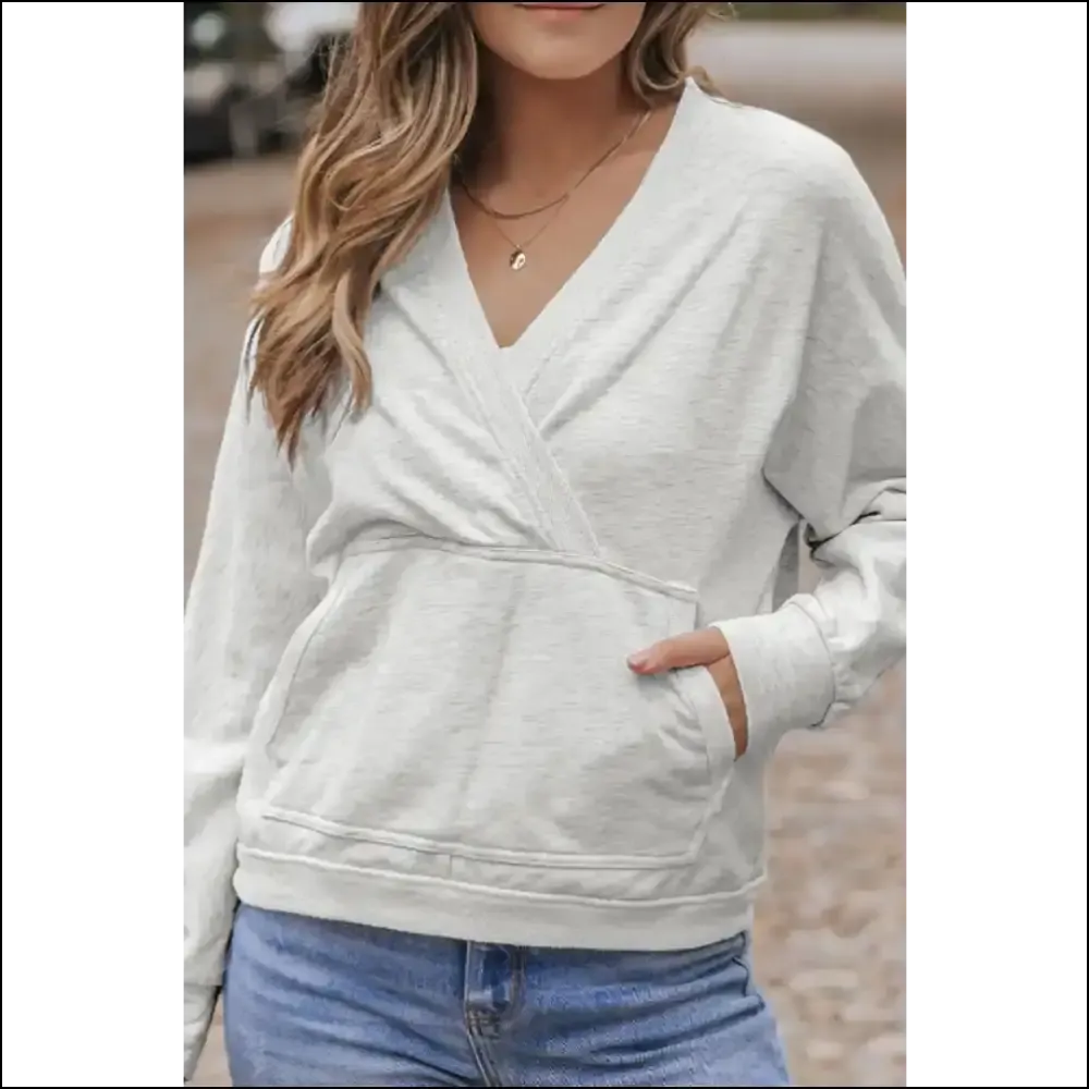 Chic Surplice Long Sleeve Sweatshirt: Fabulousness in Every Stitched Fiber! 😄