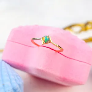 Classic Opal Ring