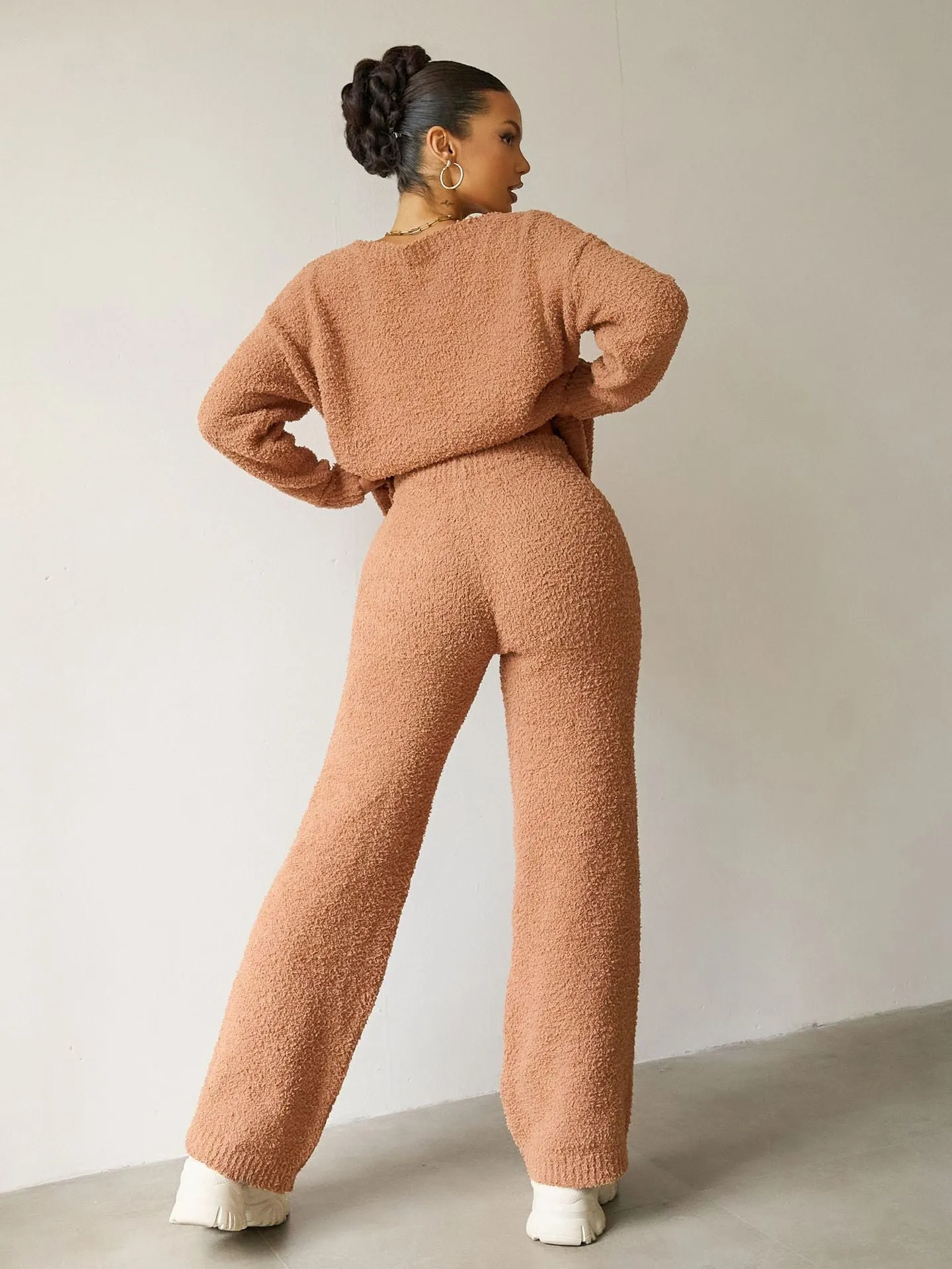 Cozy Solid Color Fleece Two-Piece Set for Effortless Warmth and Style