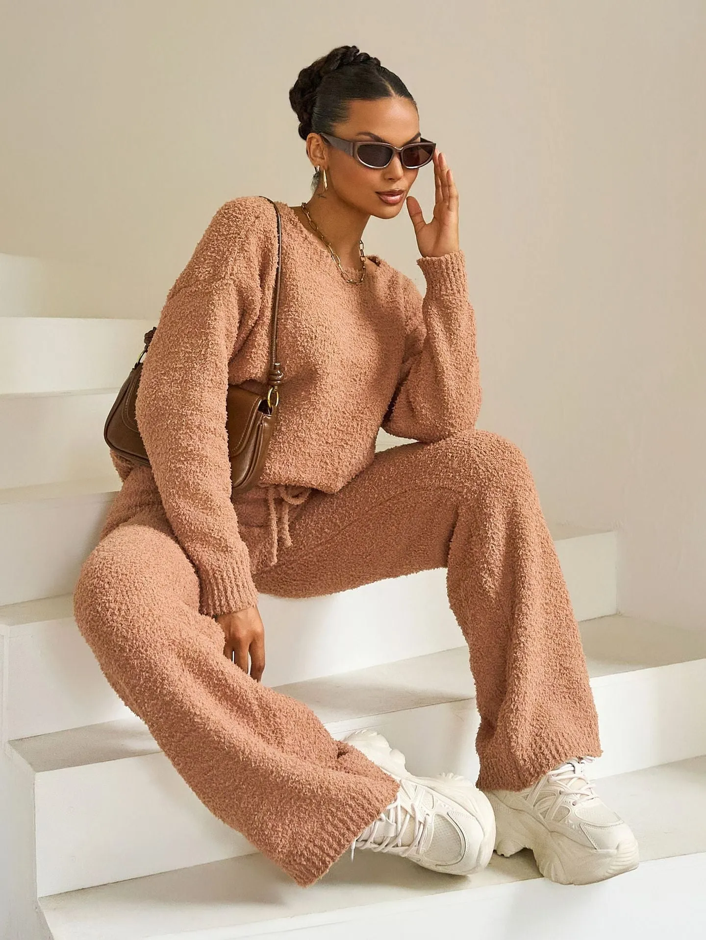 Cozy Solid Color Fleece Two-Piece Set for Effortless Warmth and Style