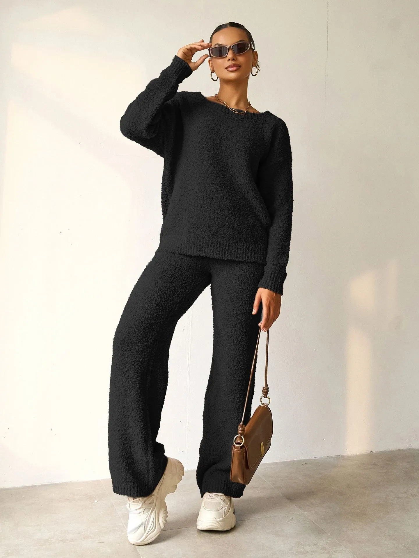 Cozy Solid Color Fleece Two-Piece Set for Effortless Warmth and Style