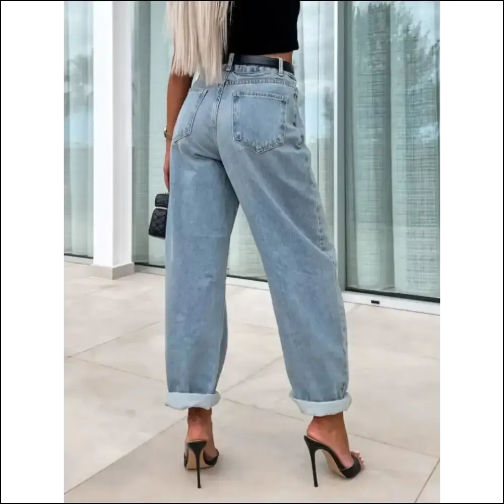 Dare to Flare: Chic High Waist Wide Leg Jeans for Life's Fashionable Fails 😂👖