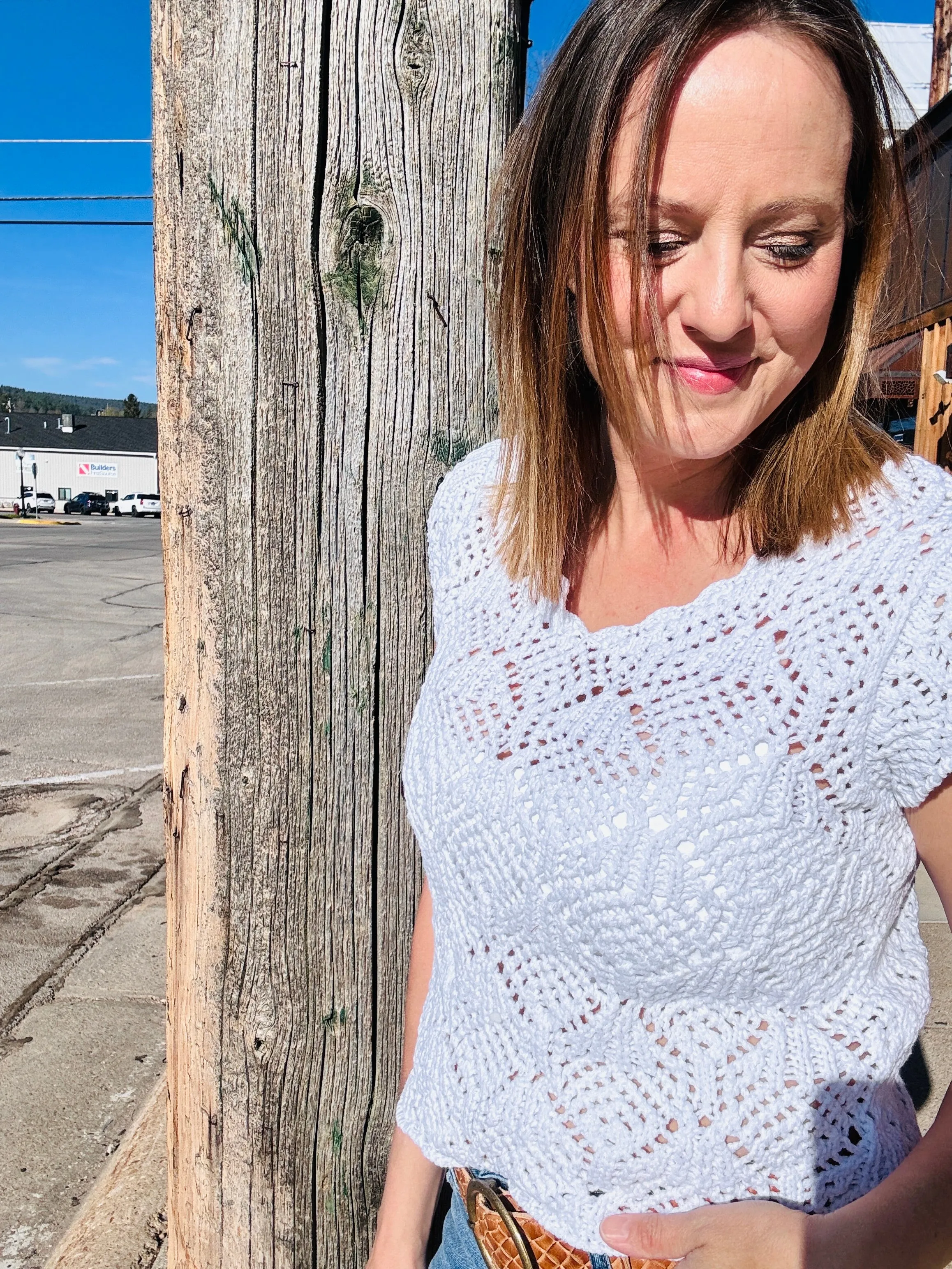 ELAN Sleeveless Crochet Sweater