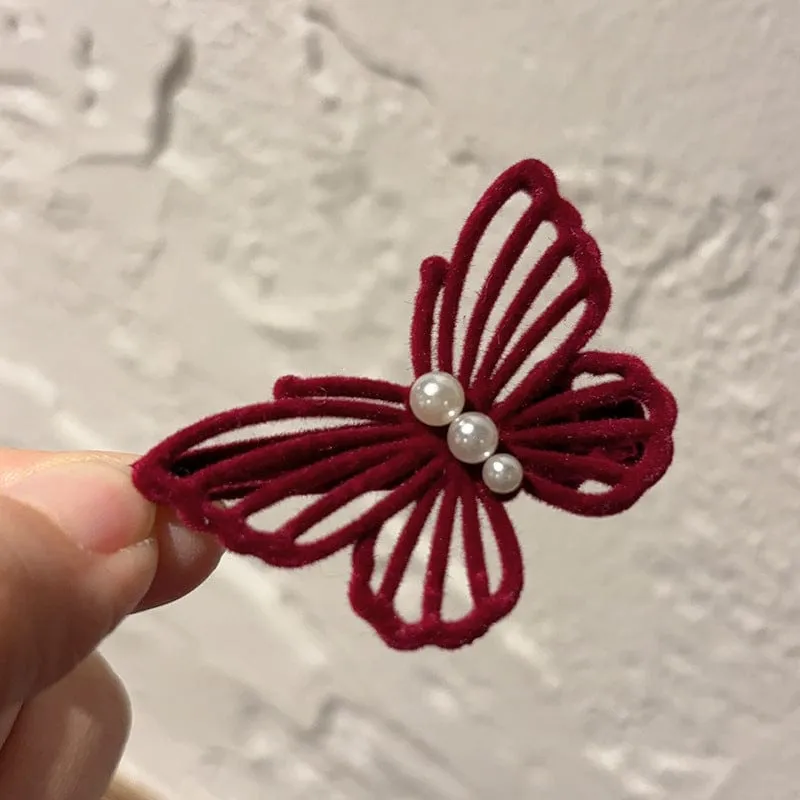 Elegant Flocking Pearl Butterfly Hair Clip