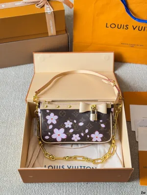 Elegant Floral Handbag