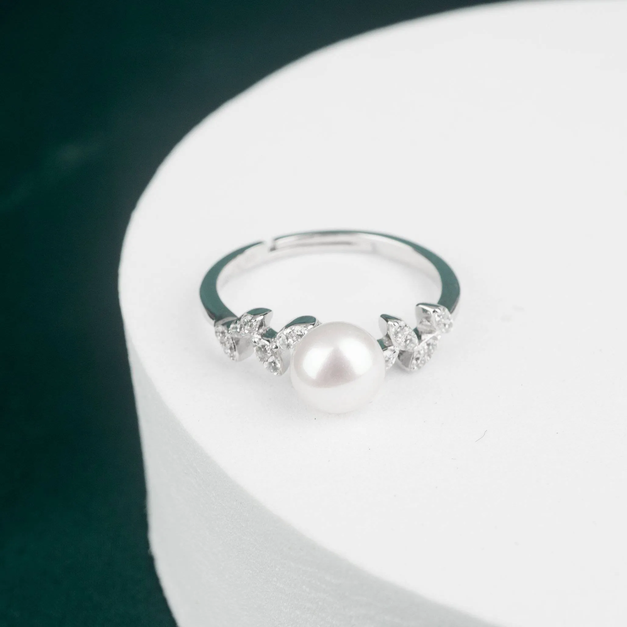 Elegant Freshwater Pearl Ring WR00011