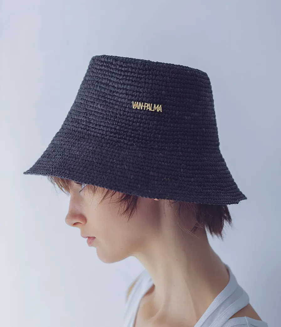 GINA HAT IN BLACK