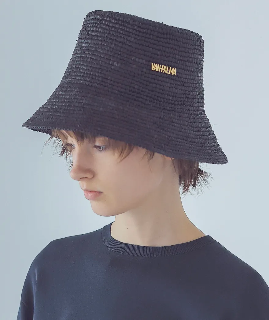 GINA HAT IN BLACK