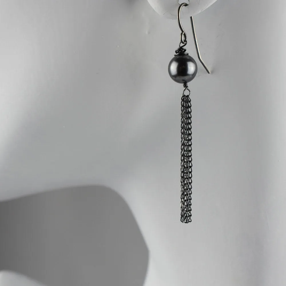 Gray Pearl earrings with Silver Chain