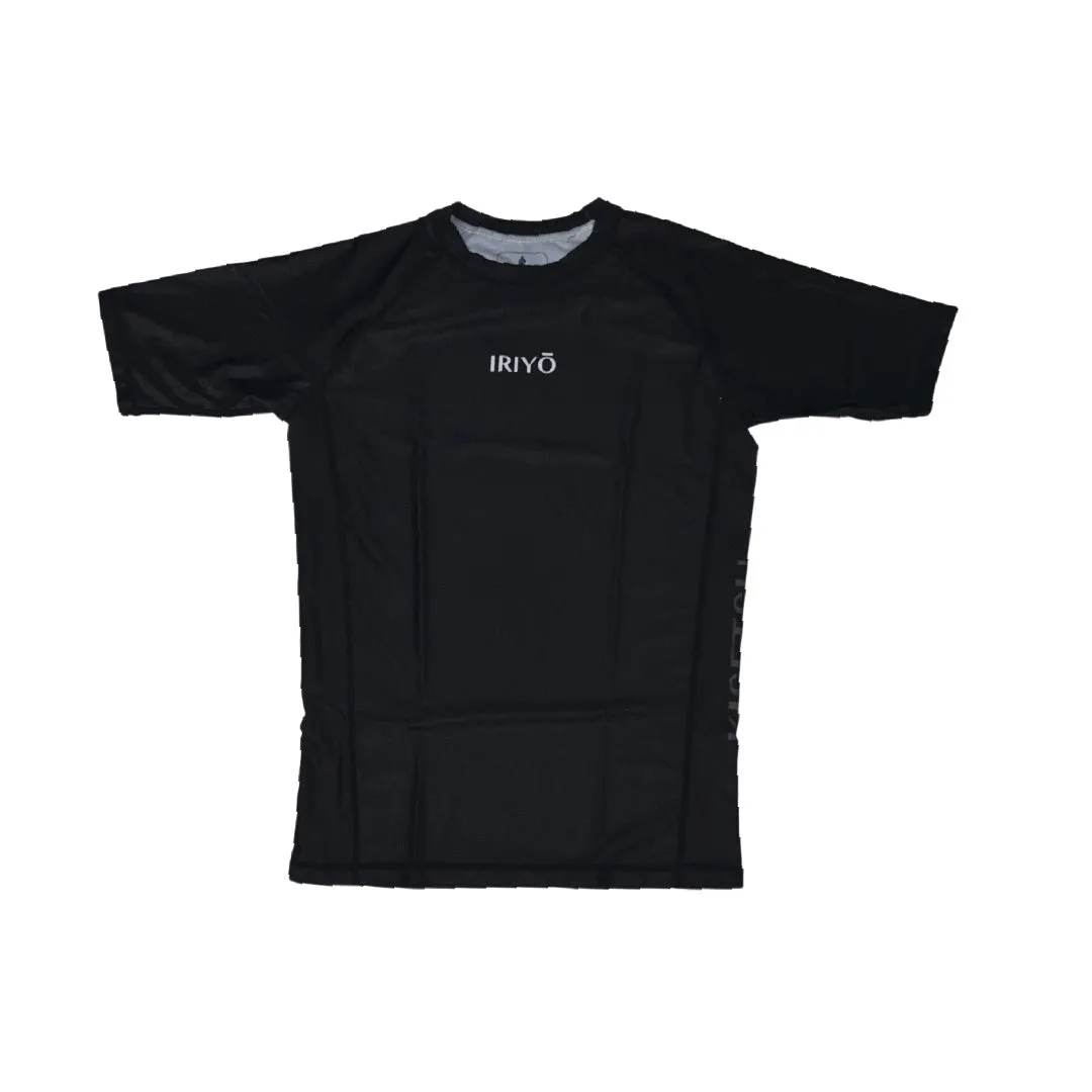 IRIYŌ • Essentials Rash Guard S/S