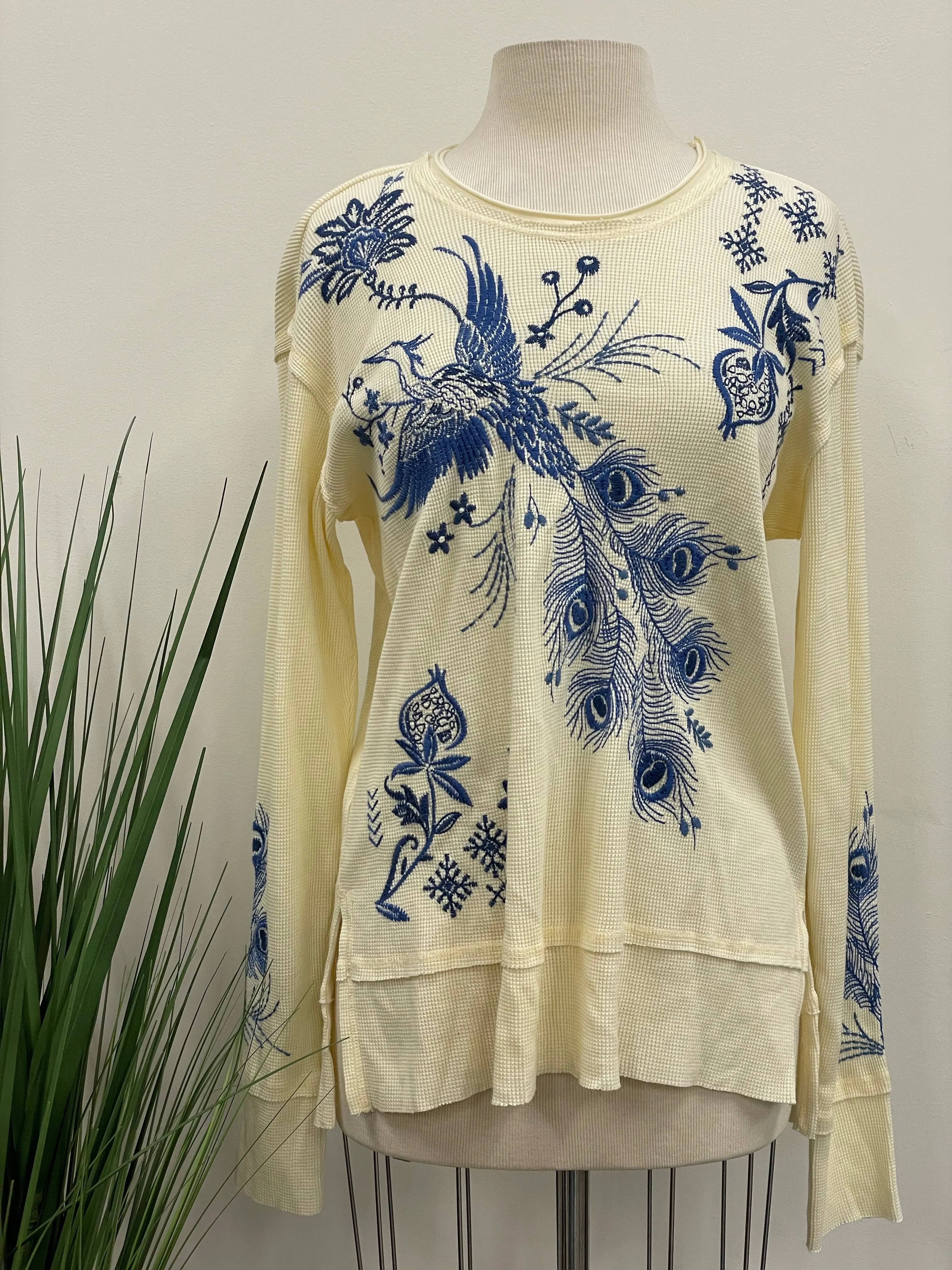 Johnny Was JWLA Azure Raw Seam Oversized Thermal Sweatshirt Boho Chic J13922