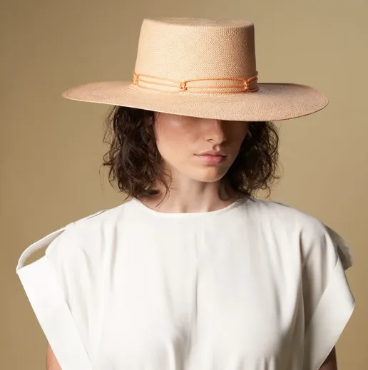 KOBE WIDE BRIM - BLUSH