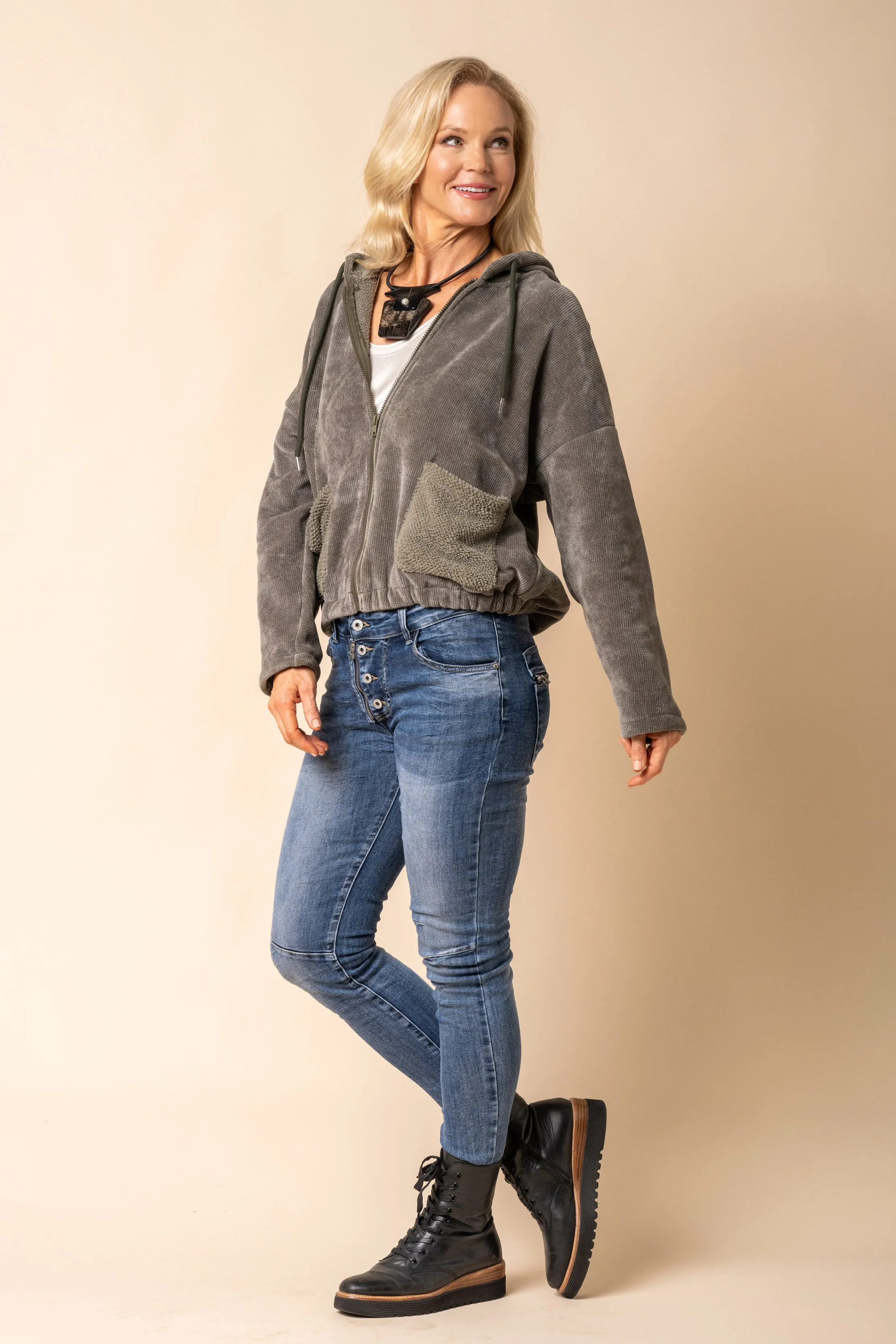 Lori Jacket in Khaki