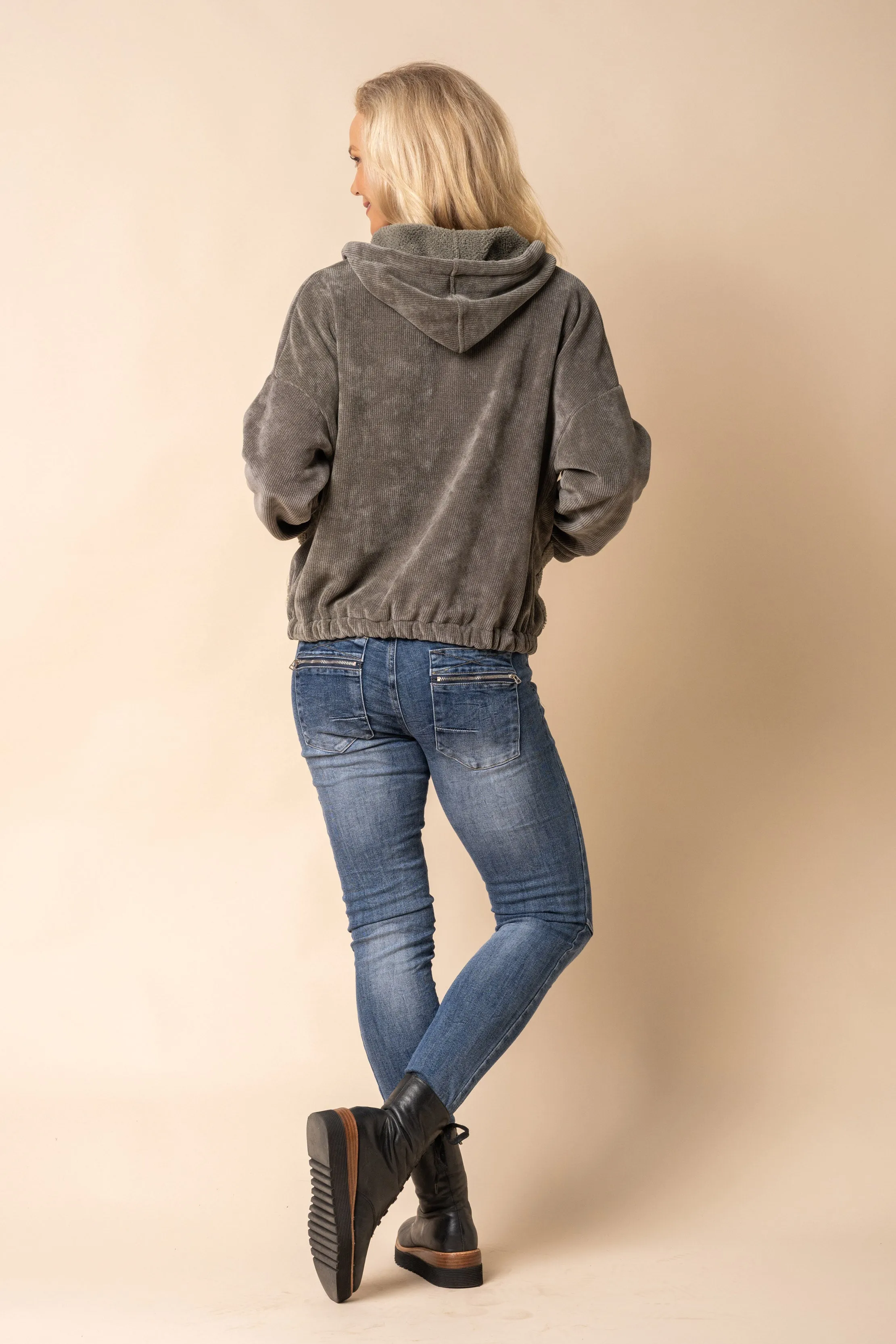 Lori Jacket in Khaki