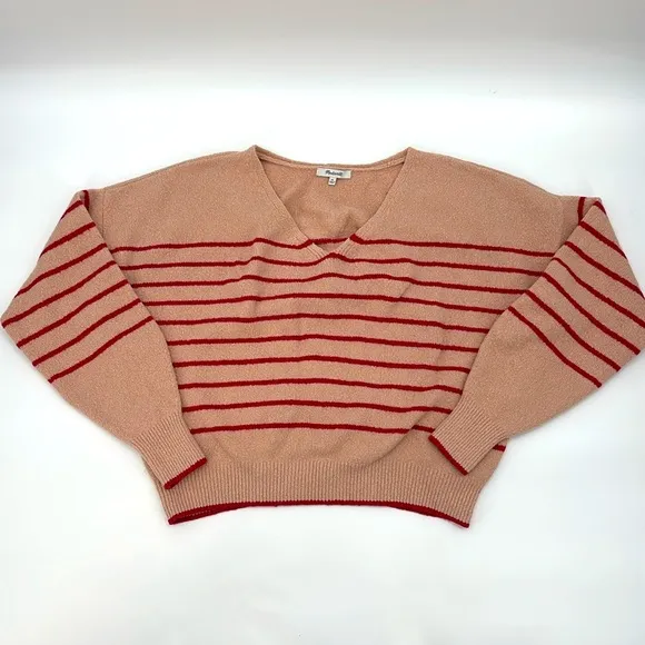 Madewell Wedged V-Neck Sweater in Pale Blush Stripe size XL NT588