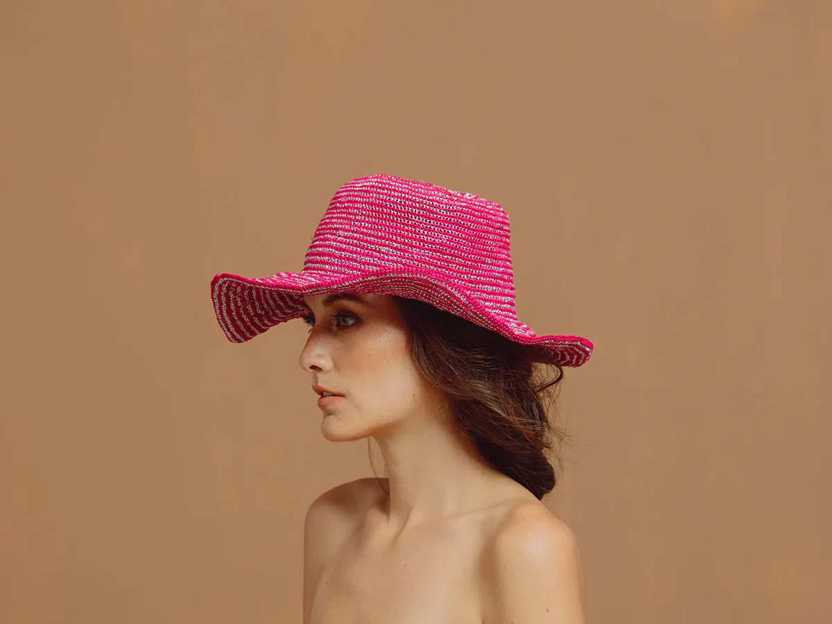 Moldeable Crochet Hat With Wire Brim And Mettallic Thread