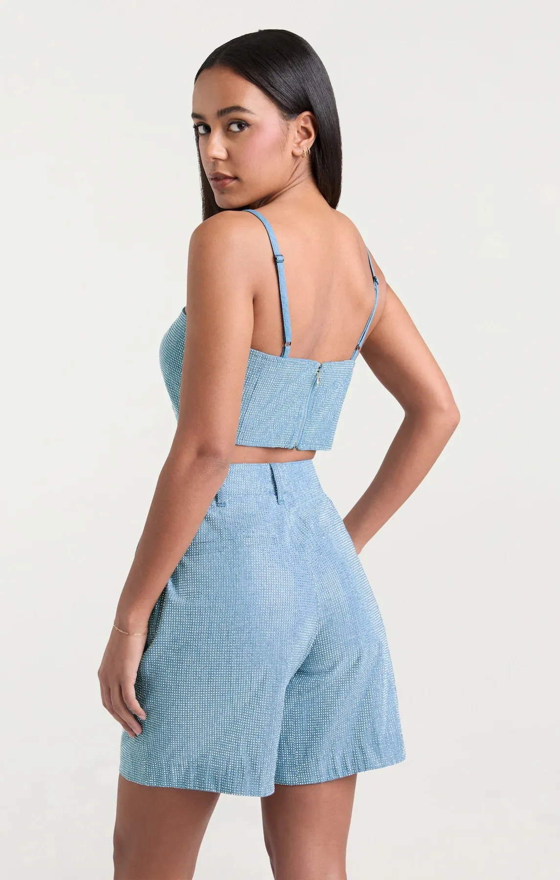 Nikki Chambray Heatset Top - Medium Blue