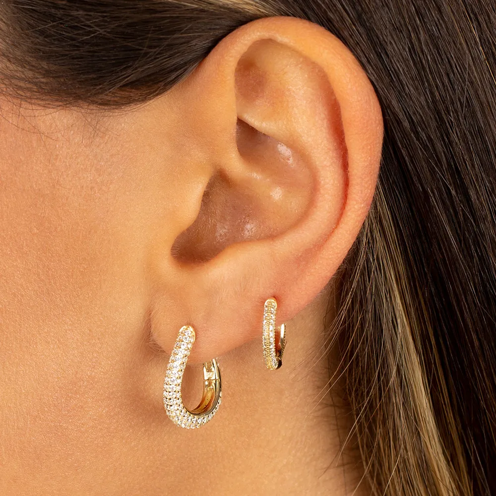 Pavé Curved Link Huggie Earring