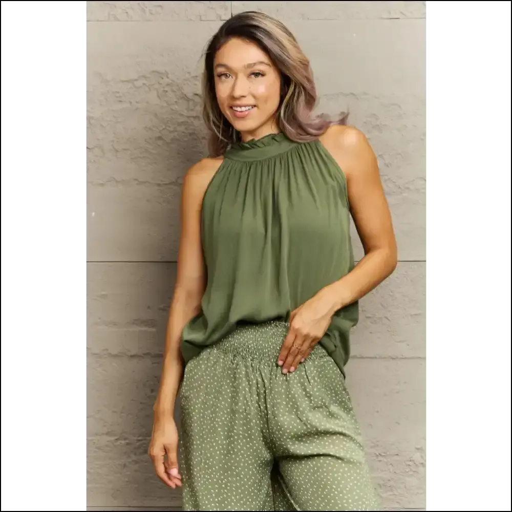 Perfee Mock Neck Tank: Look Fab, Feel Like a Fashionista ?️✨