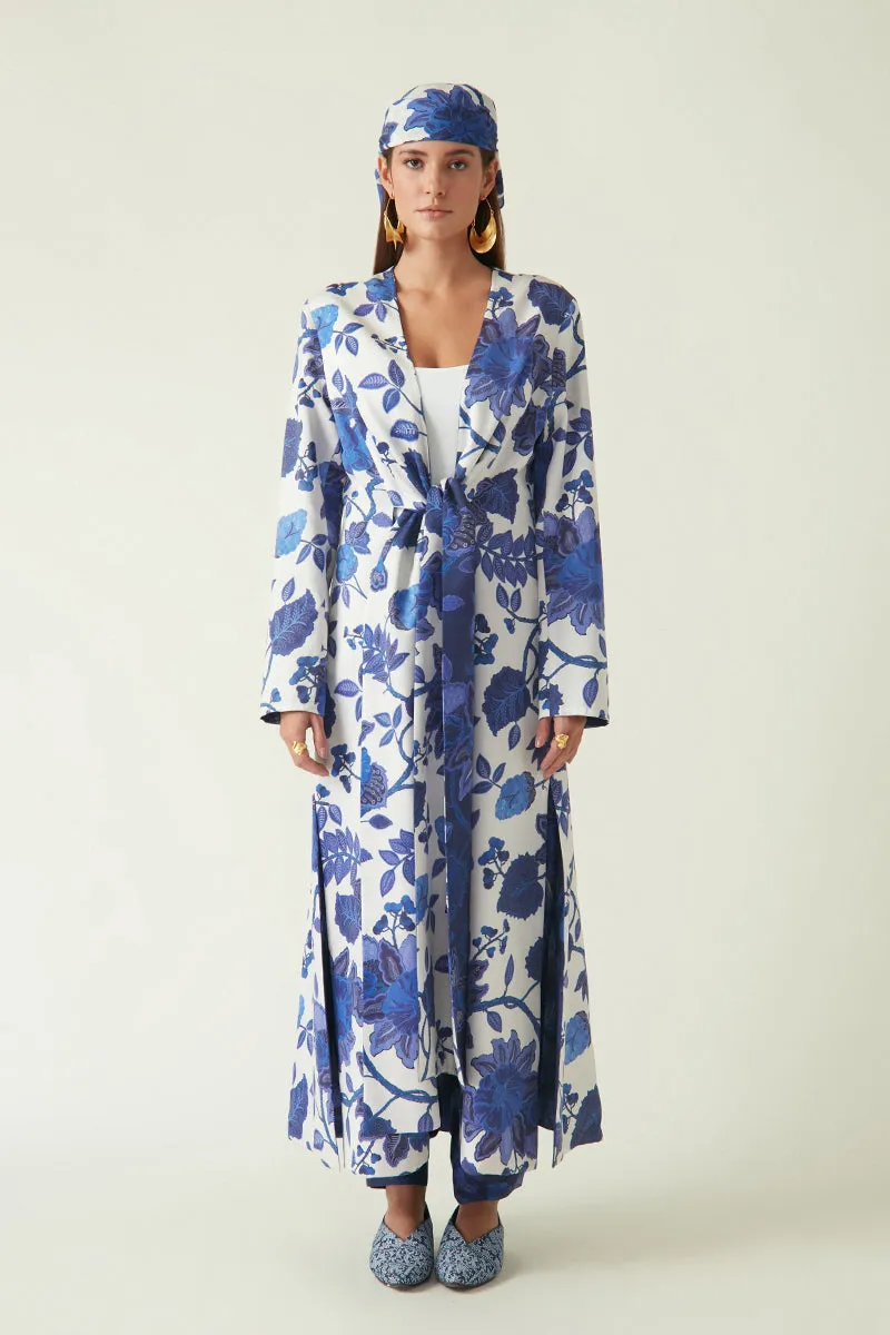 Rockefeller Holidays I  Kelang Reversible Printed Jacket Modal Satin White/Navy Java collection 7JV-47