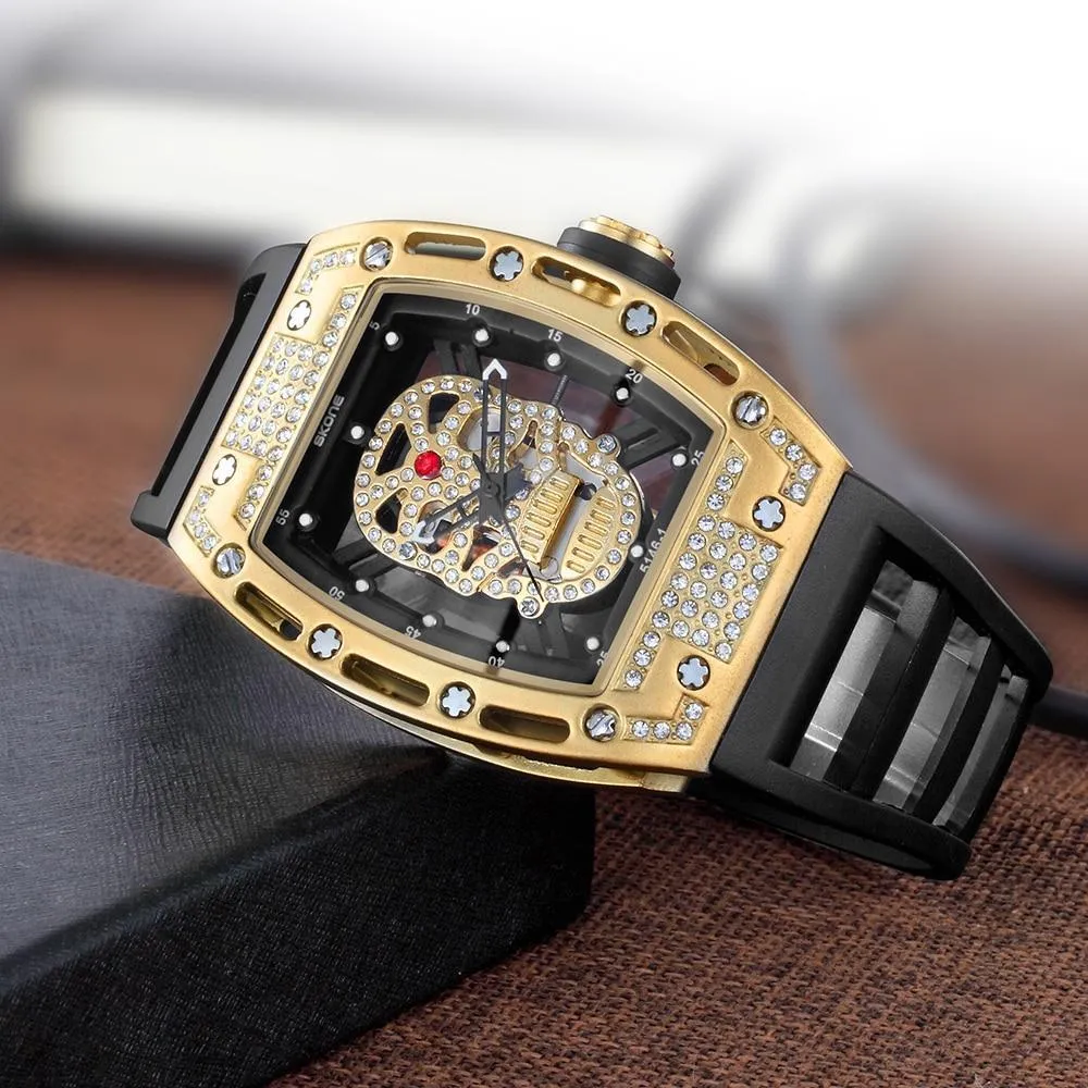Skull Watch
