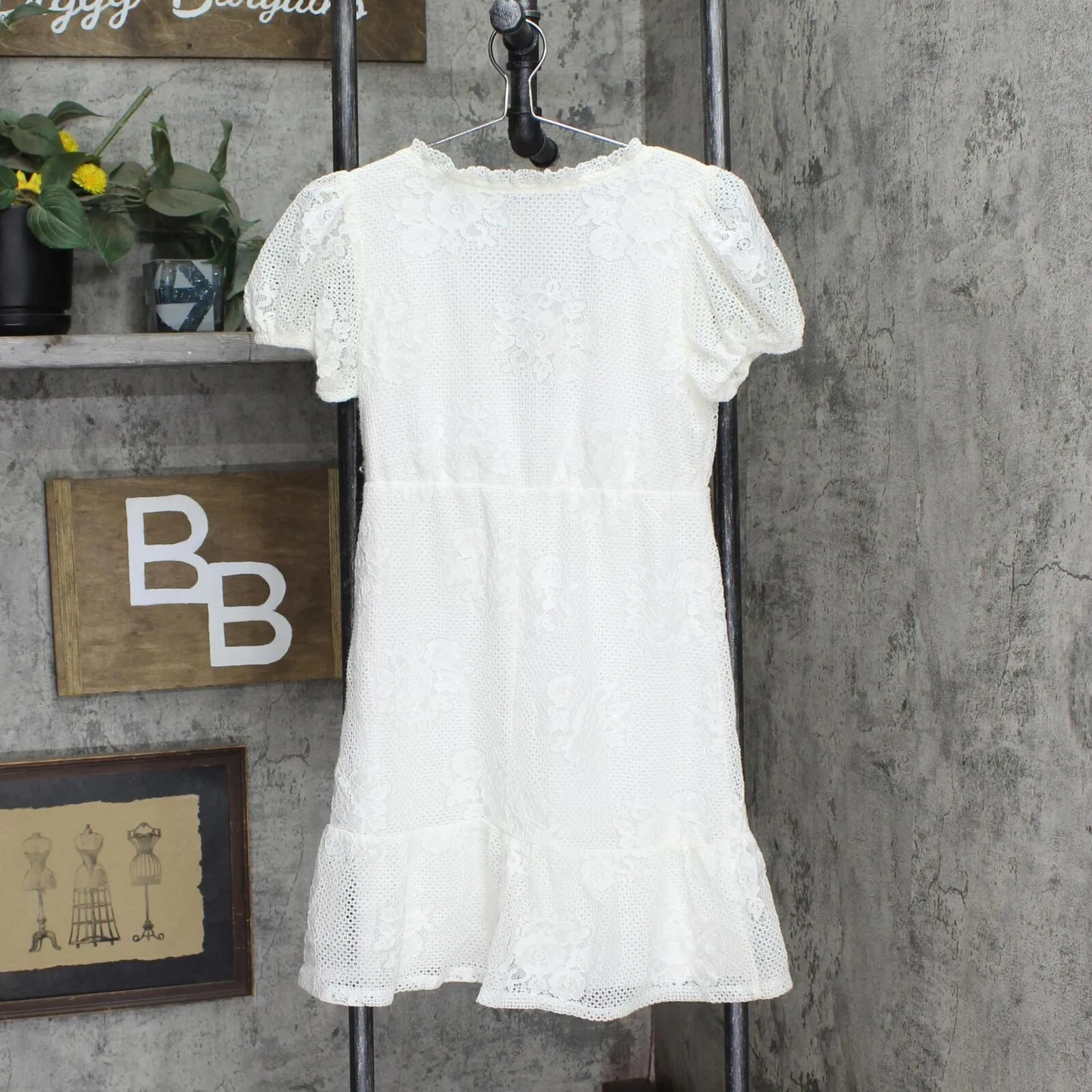 Speechless Ivory Lace Ruffled Lined Pullover Pouf Sleeve V Neck Dress