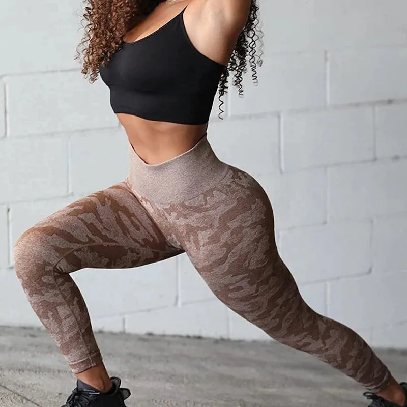 Tejas Camo Print Seamless Scrunch Butt Sports Leggings