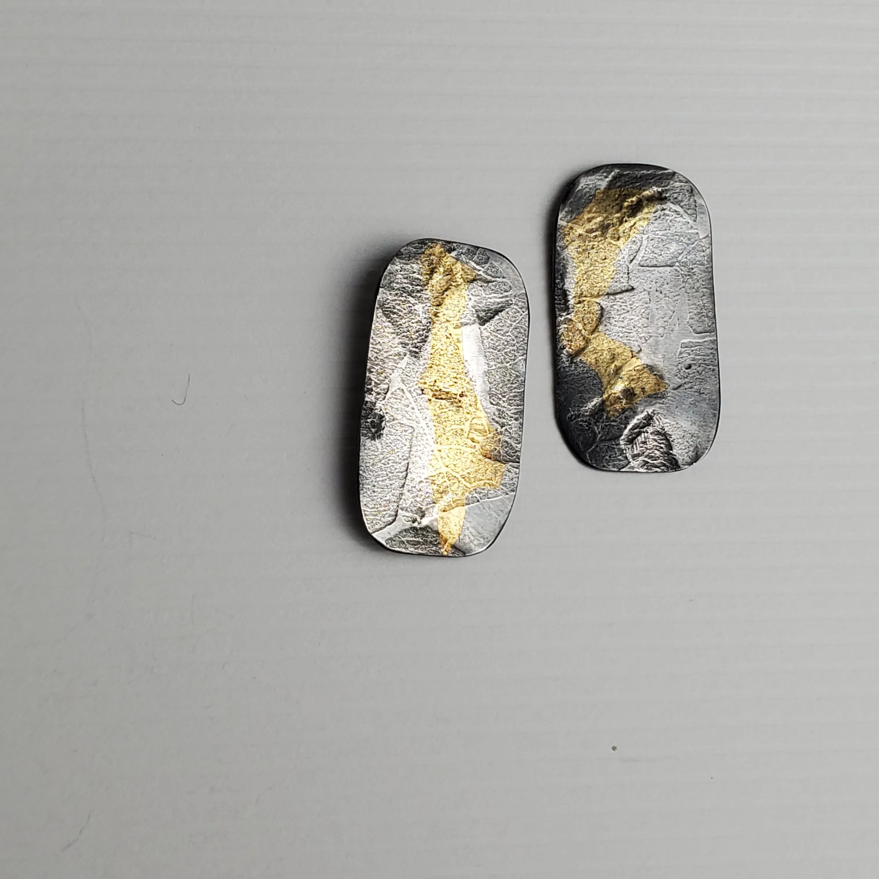 Textured Silver with 24k Gold Keum Boo Earring Studs, Egg Shell Texture,  Black and Gold Textured Earrings
