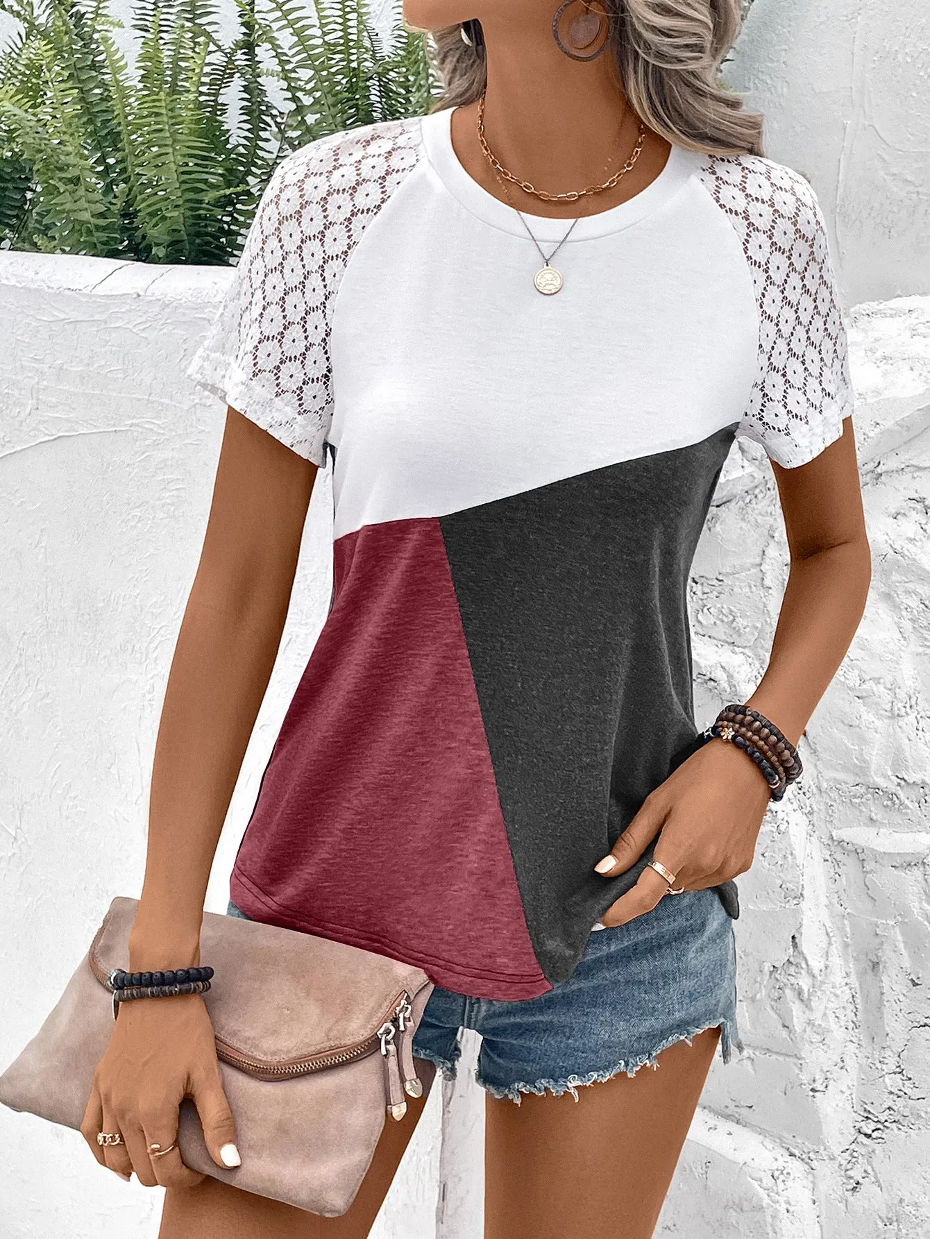 Tiffany Color Block Raglan Sleeve Round Neck Tee