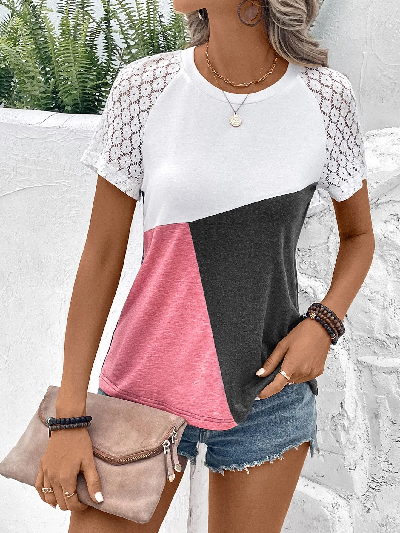 Tiffany Color Block Raglan Sleeve Round Neck Tee