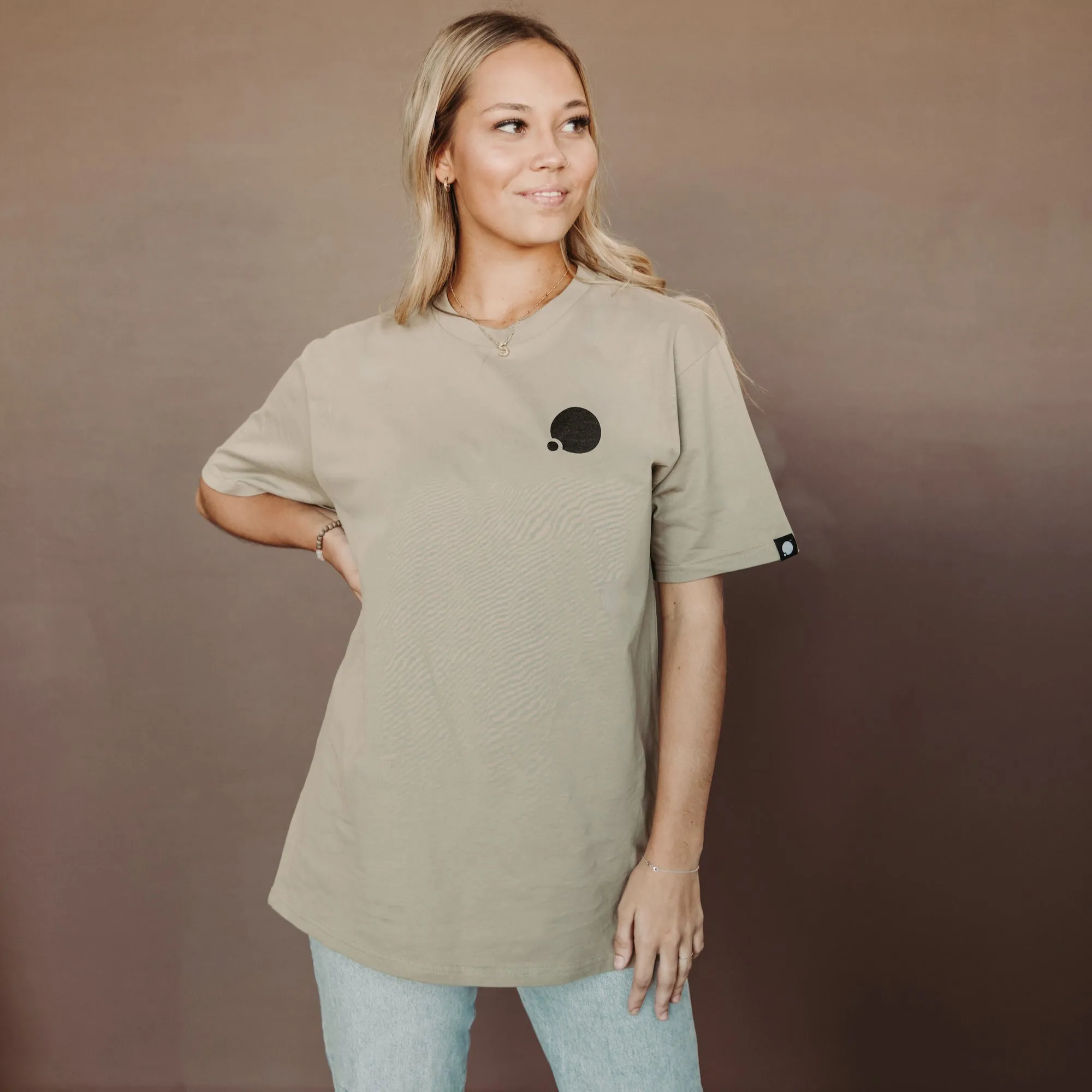 Timeless Icon Classic Tee (Sand)