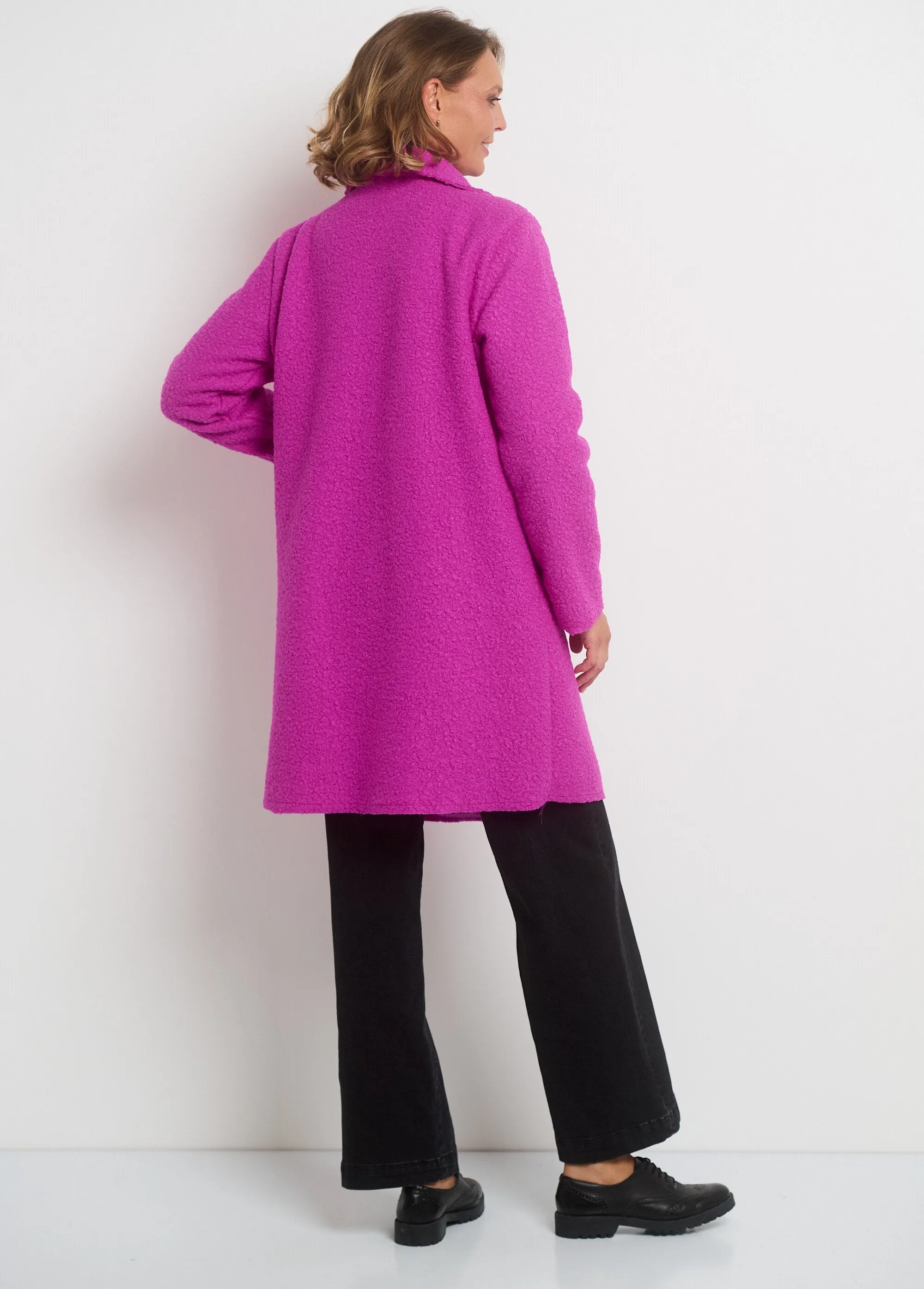 Trendy boucle coat with tailored collar