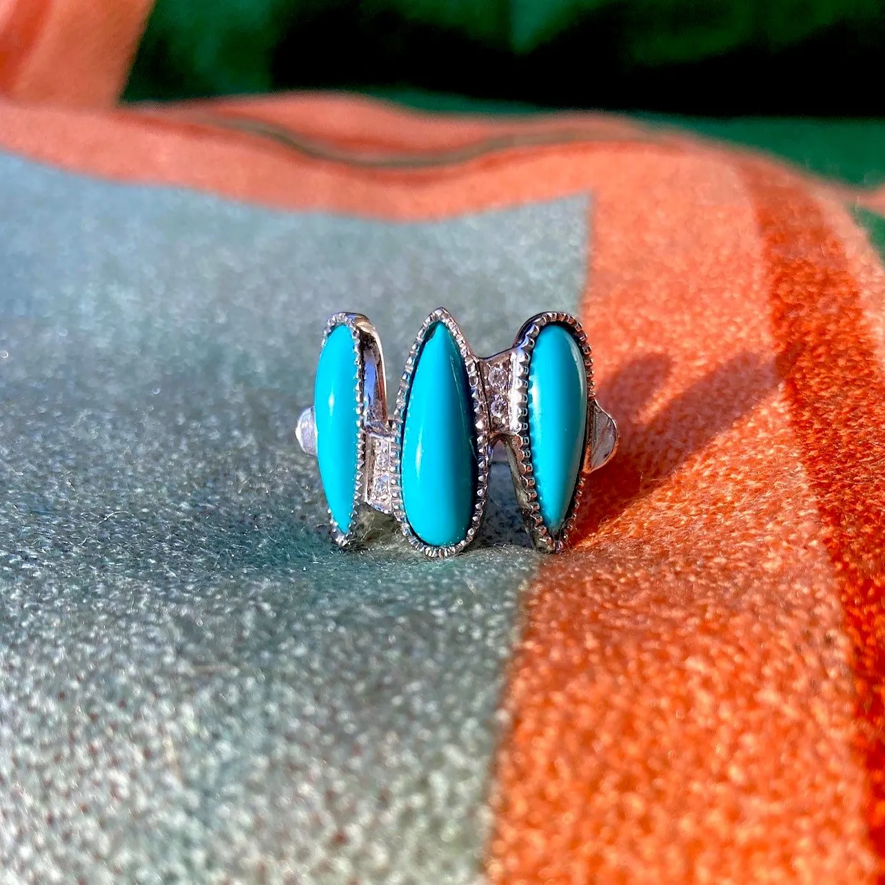 Turquoise & Diamond Fashion Ring, 18k