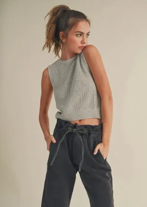 Twisted Back Knit Sleevless Top