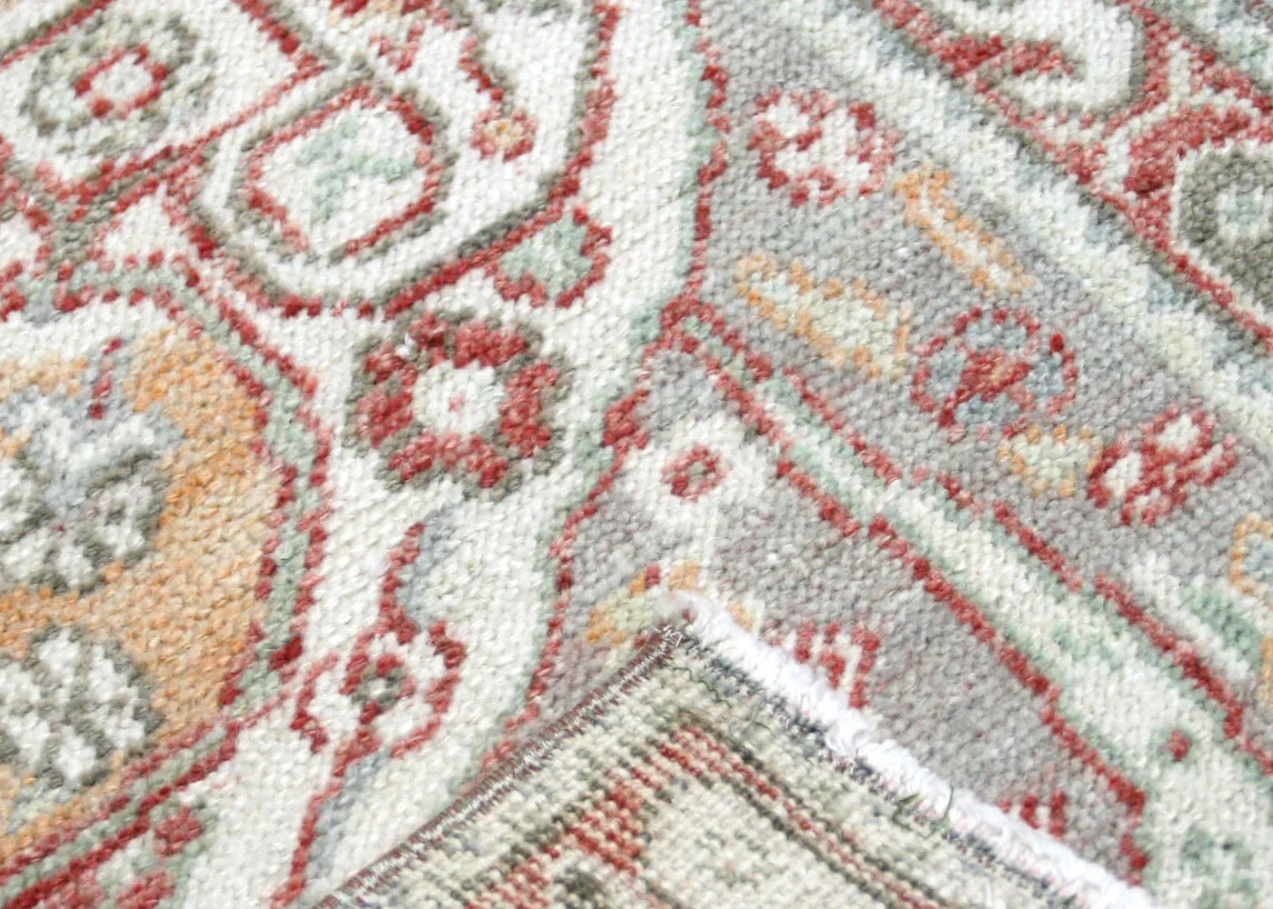 Vintage Turkish Oushak Yastic - 1'6" x2'5"