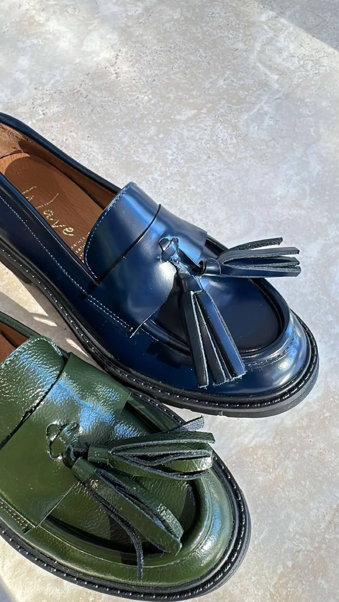 Wave 45813 Navy